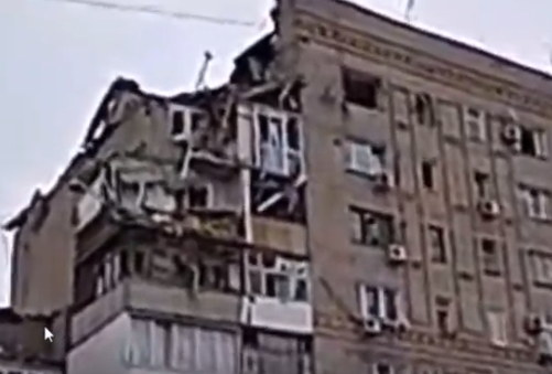 Эксперт сообщила, что в Шахтах в многоэтажке мог взорваться газовый баллон Эксперт сообщила, что в Шахтах в многоэтажке мог взорваться газовый баллон