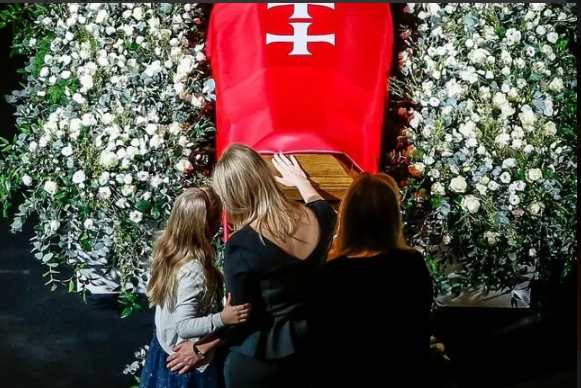 Прощание с Адамовичем