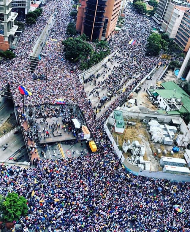 Протесты в Венесуэле