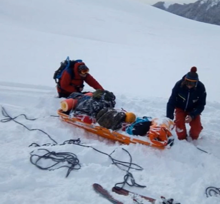 На Закарпатье найдено тело туриста, погибшего в результате схода лавины