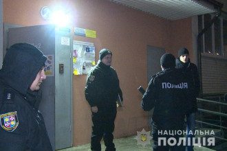 В Виннице погибли три человек, а маленькая девочка умерла в больнице В Виннице погибли три человек, а маленькая девочка умерла в больнице