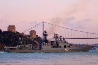 Корабль в Черном море Корабль в Черном море