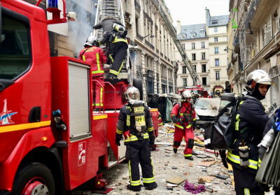 Мощный взрыв в Париже: много раненых, жизни части пострадавших — в опасности