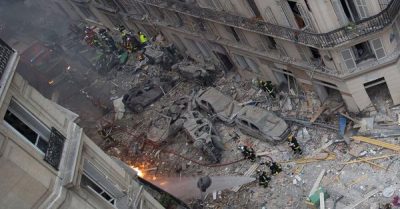 Увеличилось число жертв мощного взрыва в центре Парижа