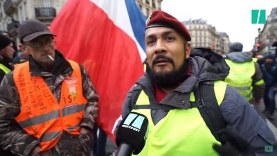 На протестах 