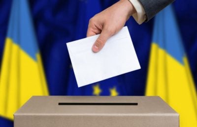 На выборах 2019 в Украине отдали голоса ряд топ-политиков