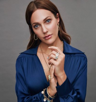 Мерьем Узерли