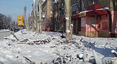 "Трамваи садятся на брюхо, очереди за водой": СМИ узнали о реалиях захваченной Горловки