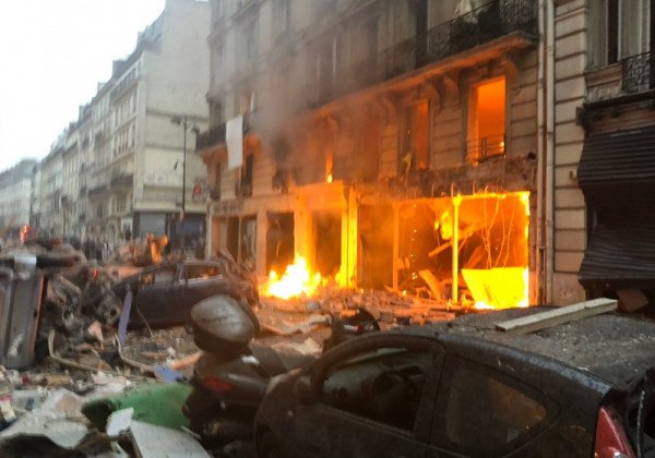 Мощный взрыв в центре Парижа: стало известно о пострадавшем украинце