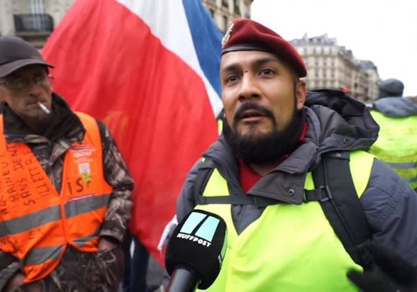 На протестах "желтых жилетов" во Франции замечен воевавший на Донбассе боевик