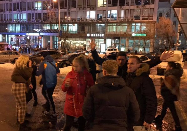 "Девочку ударил": в Киеве наказали подростков-гопников, жестоко избивавших людей