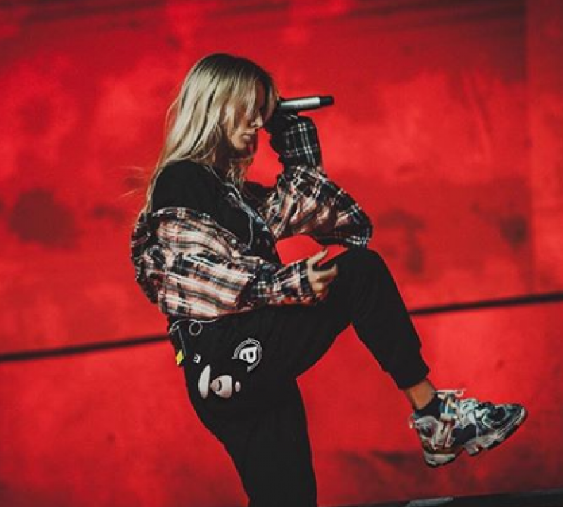 "Кровавые ссадины, синяки": Светлана Лобода поделилась снимком после концертов в Москве