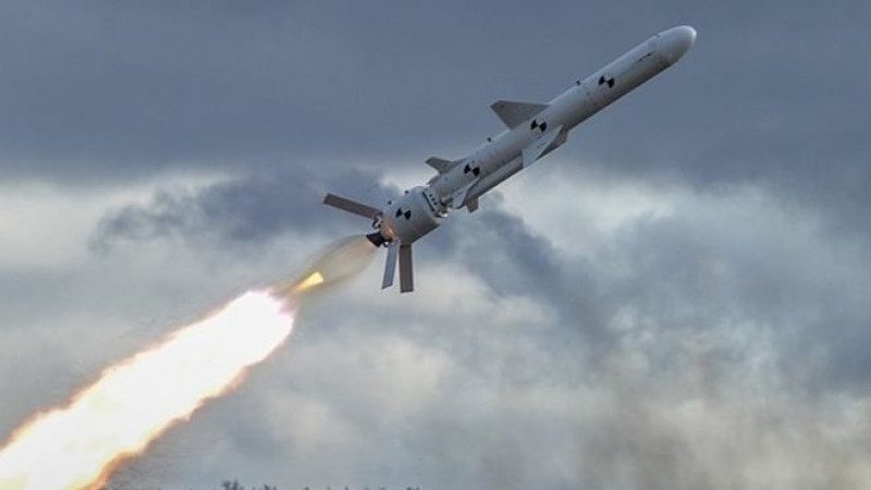 Эксперт призвал Украину сделать способную бить вглубь России ракету