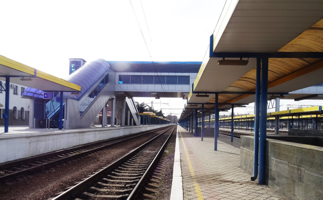 На симферопольском ж/д вокзале "концентрированная смерть", считает блогер