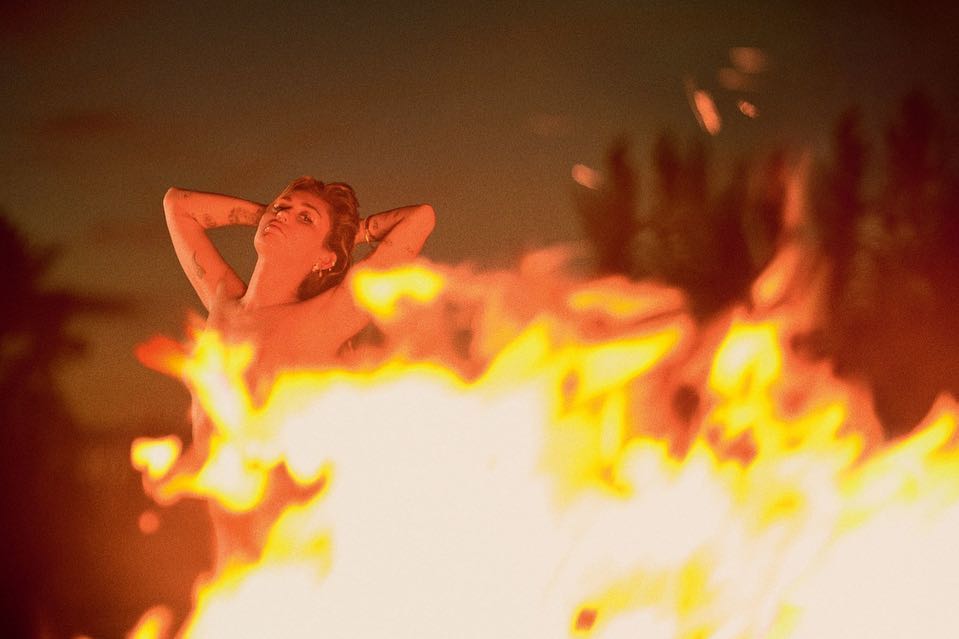 Майли Сайрус