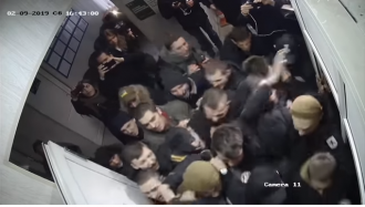 Украину бросают в костер гражданского противостояния
