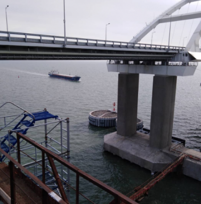 "Вшивые грязные лапти прут к нам": в Керчи призвали закрыть Крымский мост для переселенцев из РФ