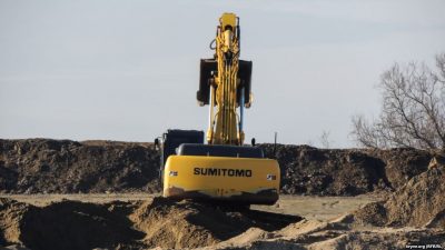 В Керчи добыча токсичного песка грозит экологической катастрофой