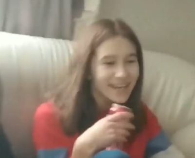 "Конченые на всю голову": подростки развлекались швырянием бутылок на головы прохожим