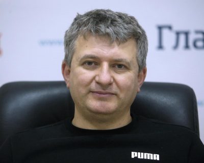 Юрий Романенко: Самое страшное, что делает Порошенко – воссоздает путинскую модель государства