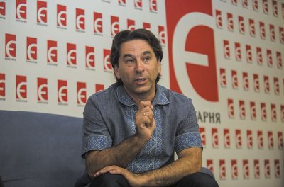 Порошенко наградил своего советника-спичрайтера Крестом Мазепы