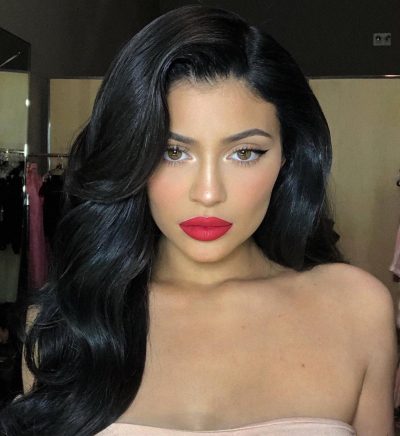 Кайли Дженнер раскрыла правду о пластических операциях