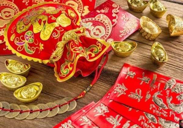 "Чтоб не профукать деньги": во сколько и как нужно правильно отмечать Китайский Новый год 2019