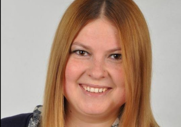 "Пусть посмотрит генпрокурор, гарант и его конкурентка": отец Гандзюк показал чудовищные фото обожженного тела дочери