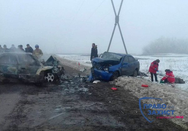 На Донбассе в жутком ДТП на подъезде к КПВВ Марьинка погибли пятеро