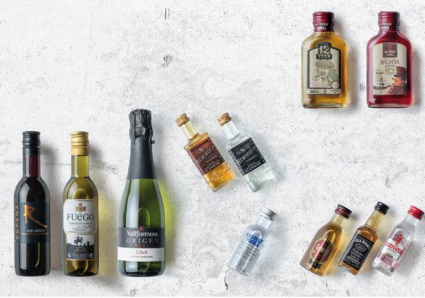 Почти 200 грн за 200 мл: озвучены цены на новое меню от МАУ