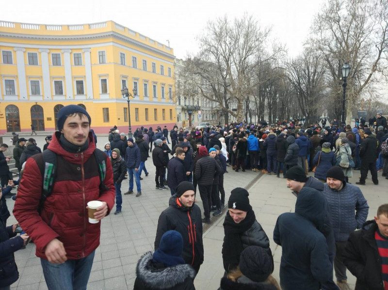 Почему украинцы обречены покупаться на фейковых политиков