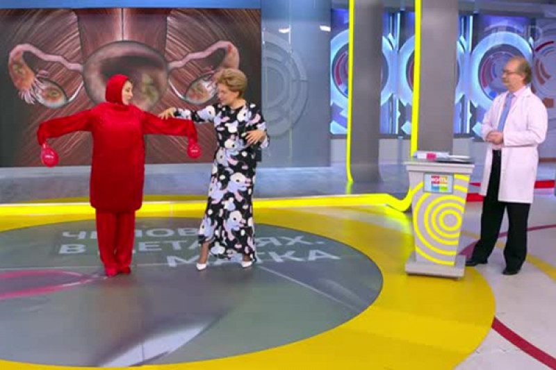 "Баба уже помешалась": В эфире росТВ показали танцующую и поющую матку - опубликовано видео