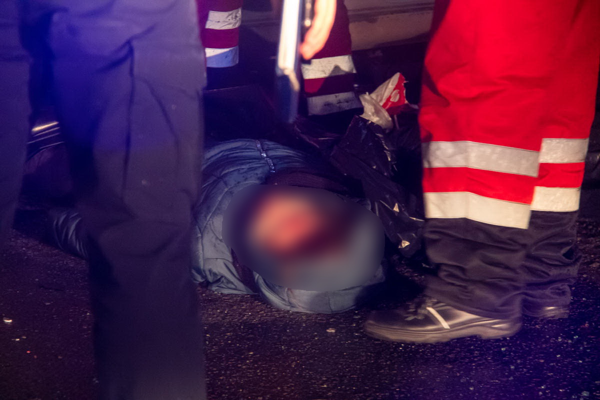 В Киеве столкнулись скорая и легковушка, есть жертвы