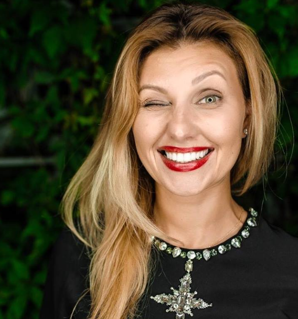 Елена Зеленская сообщила, что в семейной жизни из-за выборов произошло не очень много изменений Елена Зеленская сообщила, что в семейной жизни из-за выборов произошло не очень много изменений