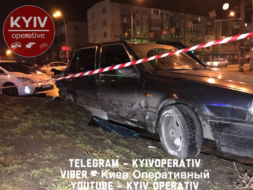 В Киеве копы гонялись за выпившим 16-летним парнем на иномарке