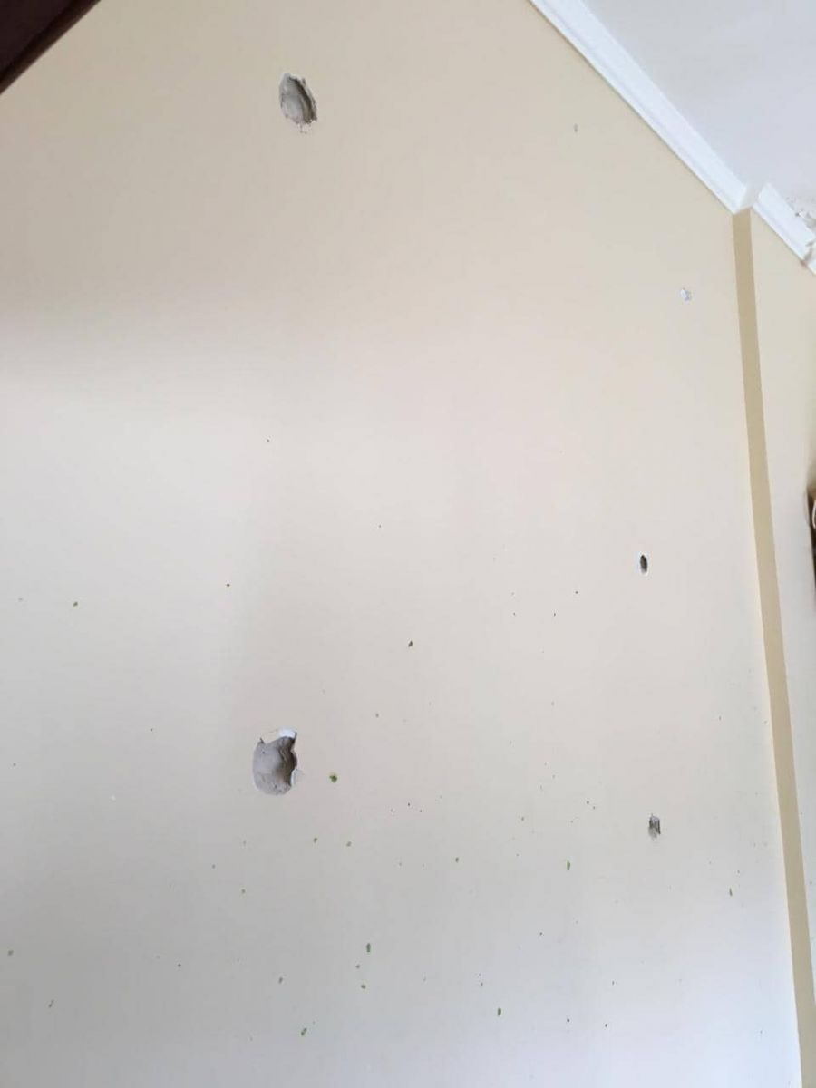 В Киеве обстреляли Голосеевский райсуд В Киеве обстреляли Голосеевский райсуд