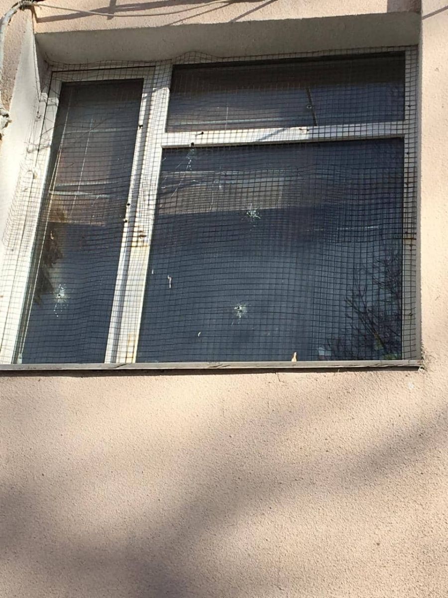 В Киеве обстреляли Голосеевский райсуд В Киеве обстреляли Голосеевский райсуд