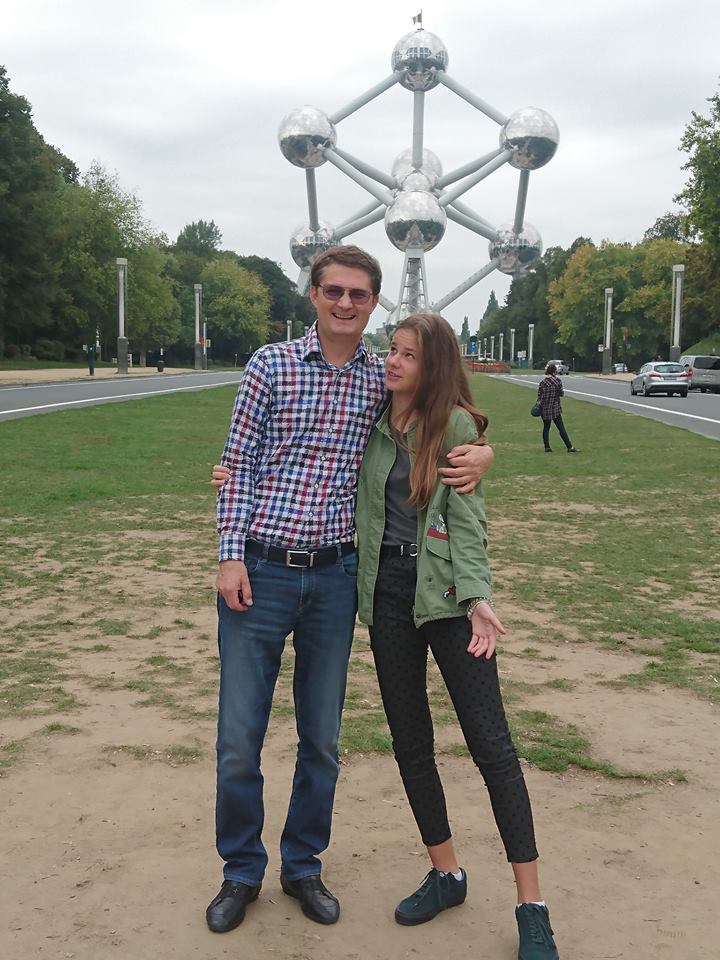 Игорь Кондратюк с дочкой Игорь Кондратюк с дочкой