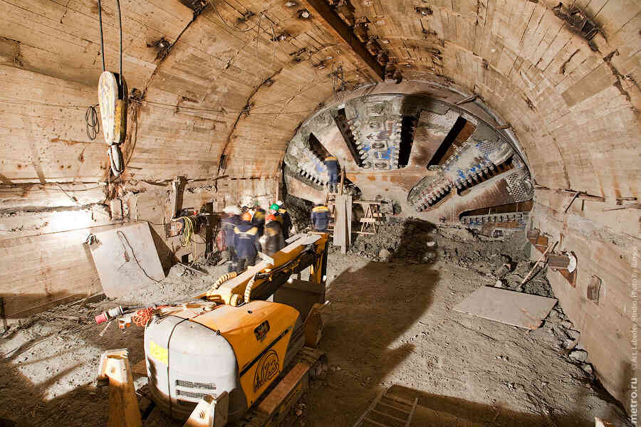 Оригинальное фото с копирайтом с сайта Метро.ру Оригинальное фото с копирайтом с сайта Метро.ру