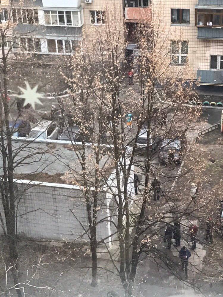 В Киеве в доме произошел мощный взрыв