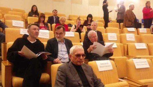 "Разогнать, как матрос Железняк": Шнуров устроил бучу по поводу Минкульта в Госдуме