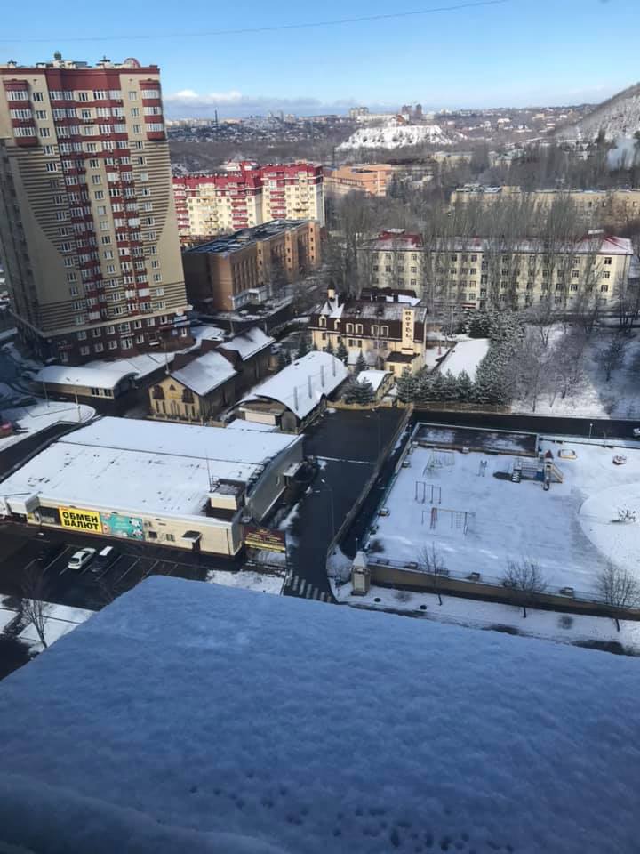 Снег в Донецке Снег в Донецке