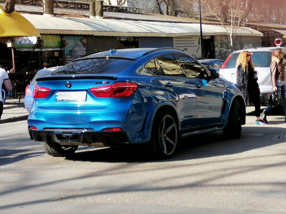 Автомобиль Гаджиева BMX X6