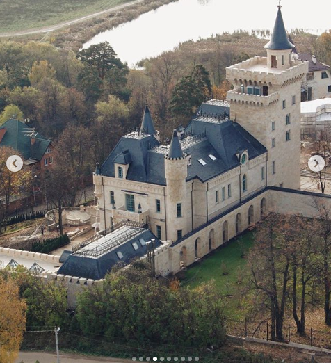 Замок Максима Галкина