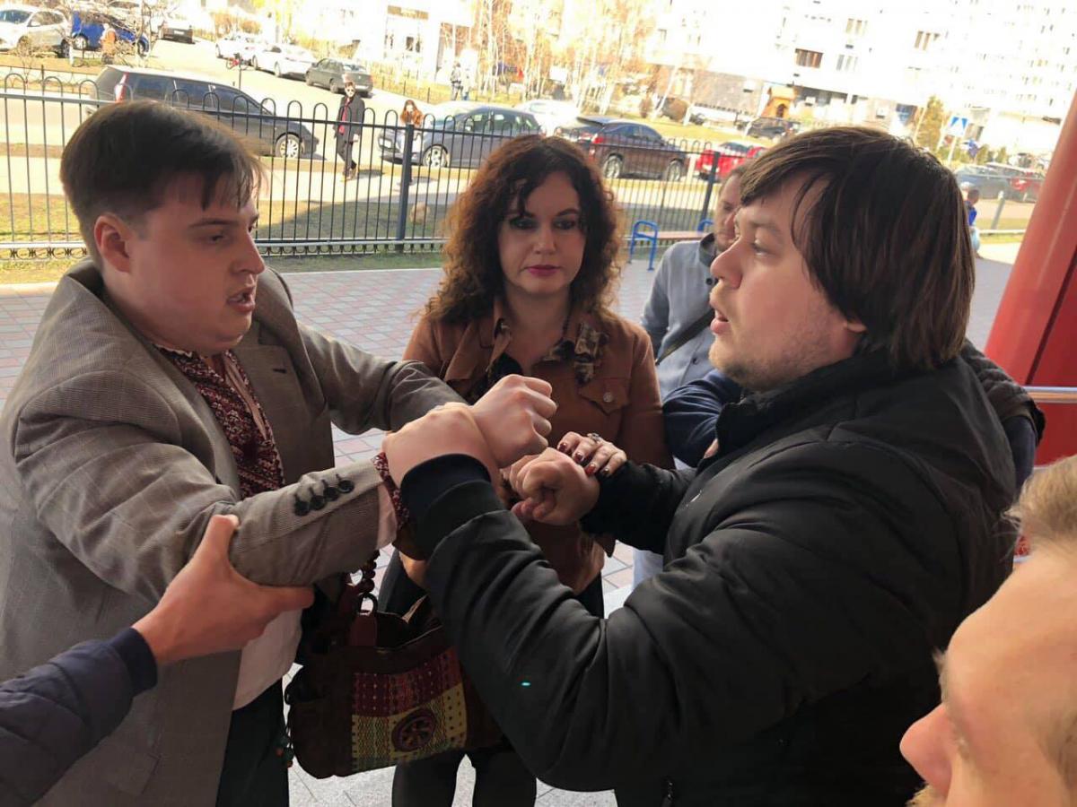 В Киеве избили блогера Даниила Чикина