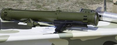 Боец ВСУ дотла сжег укрепление боевиков: опубликовано изумительно яркое видео