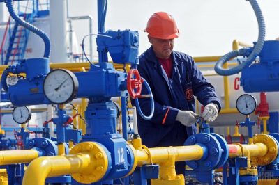 Газпром решил поманить Украину низкой ценой на газ
