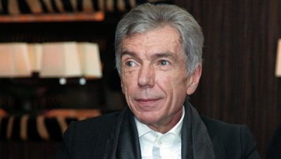 В больницу экстренно доставили легендарного советского телеведущего — СМИ