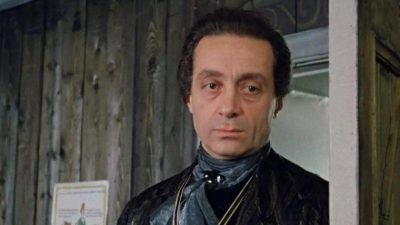 Нодар Мгалоблишвили в роли графа Калиостро / Скриншот