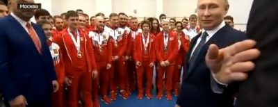 Тот самый момент / скриншот из видео